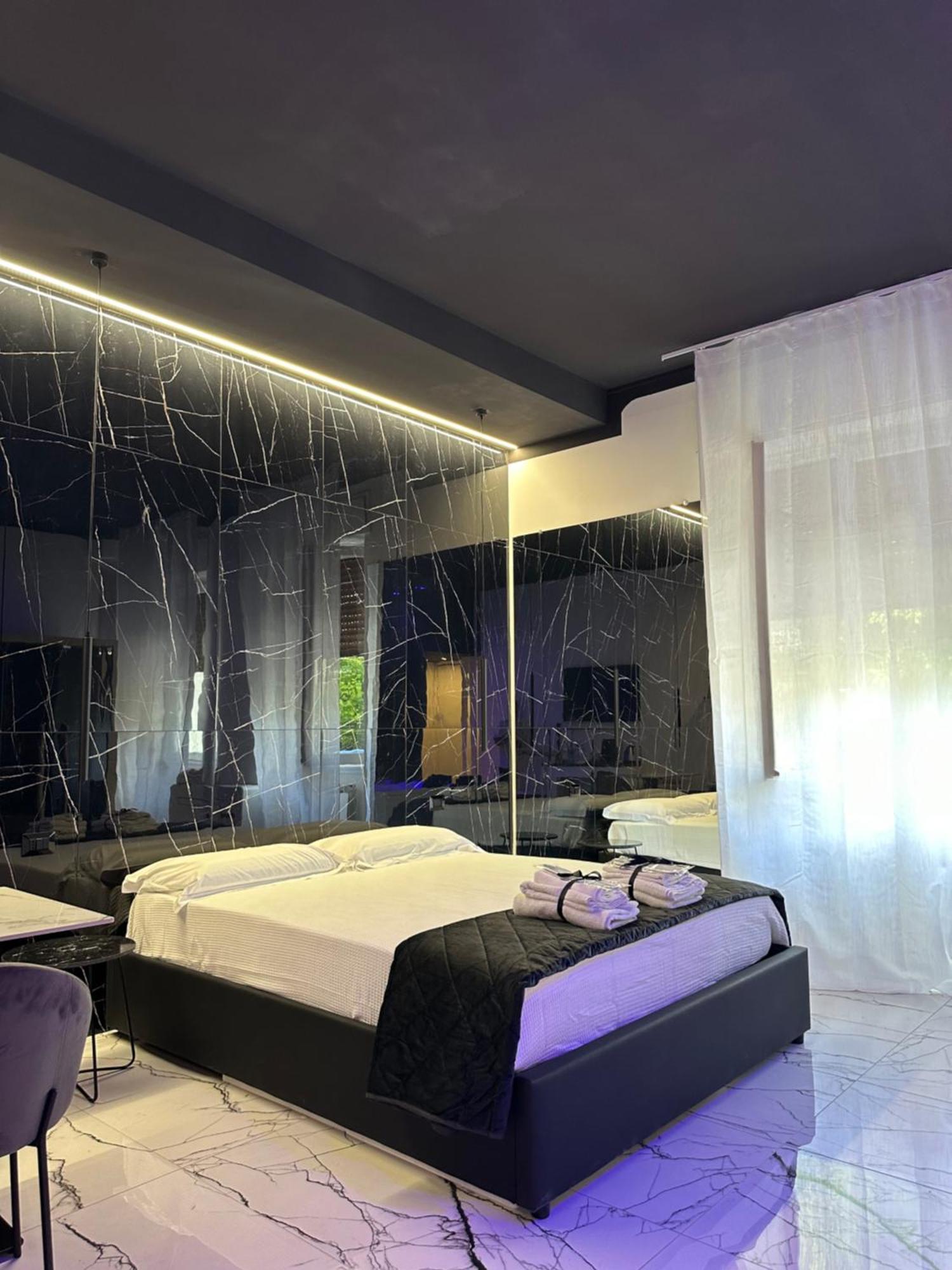Milan Hub Private Spa エクステリア 写真